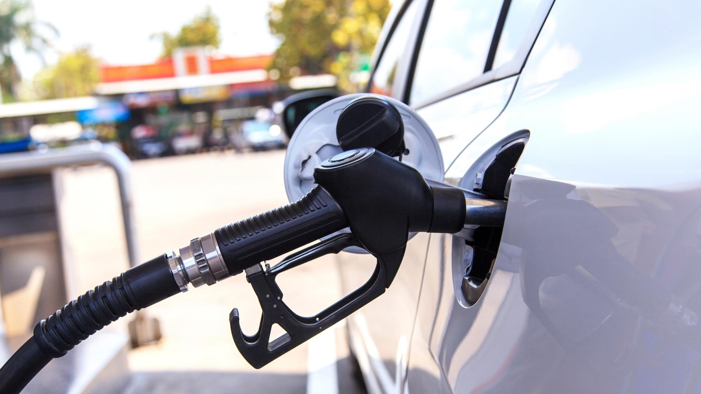 how to reduce fuel consumption blog banner